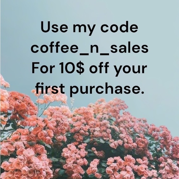 Free People's semi-sheer, floral-print blouse - Picture 6 of 6